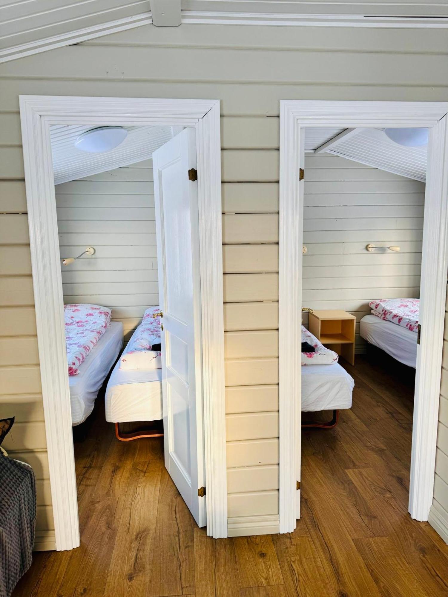 וולסוולור Hellisholar Cottages מראה חיצוני תמונה
